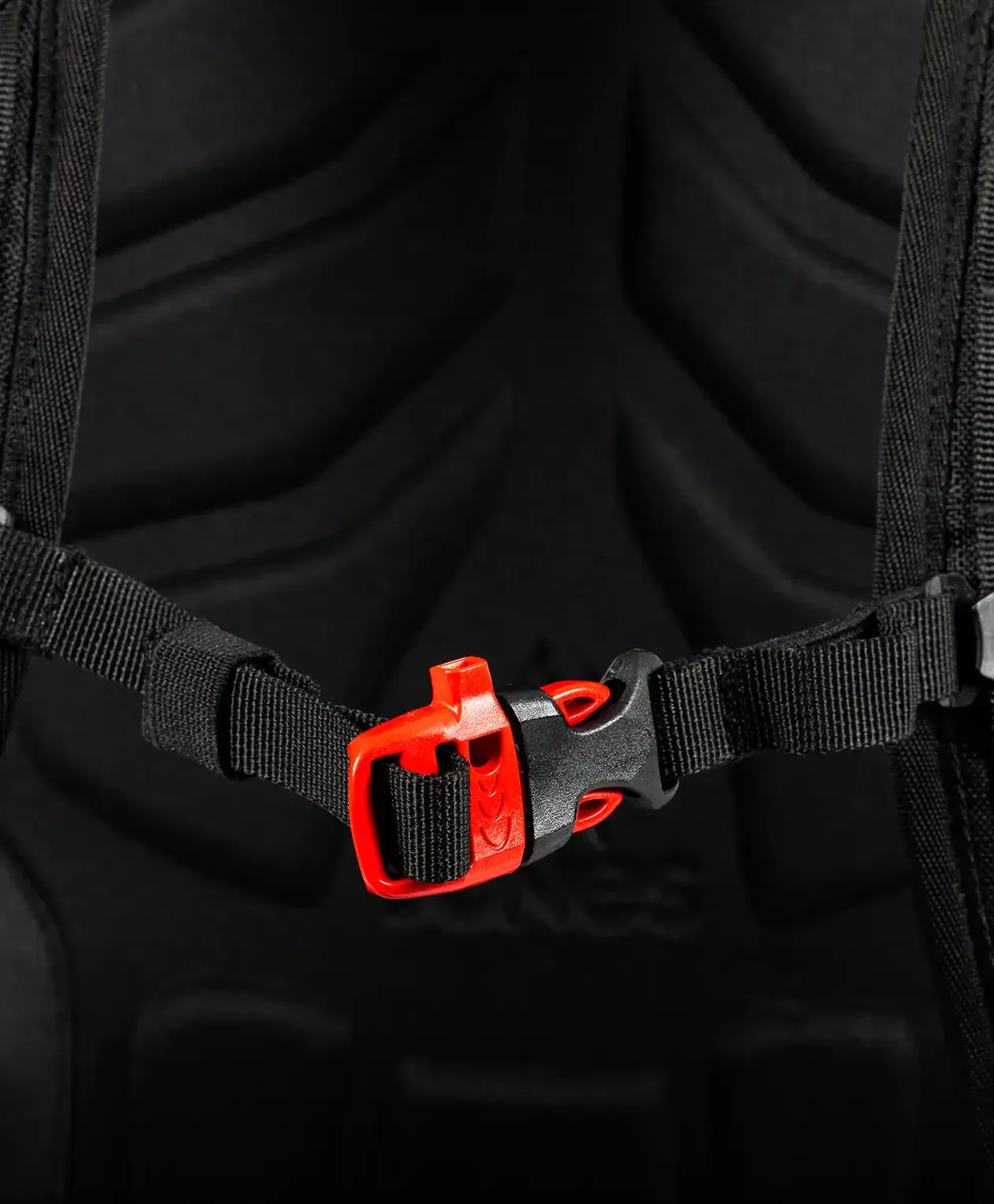 Deeper 19L Backpack - Image 10