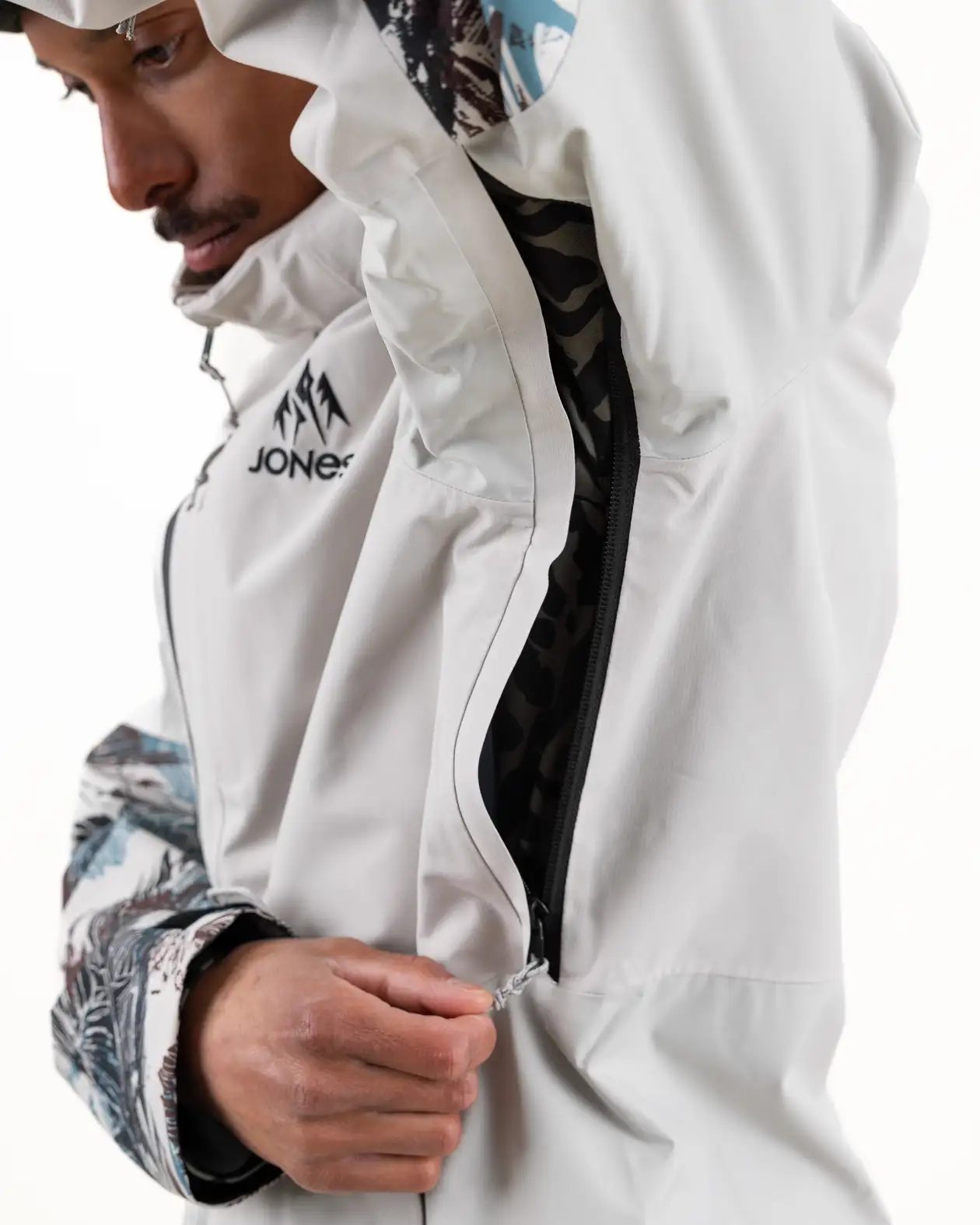 Men’s MTN Surf Recycled Jacket - Image 32