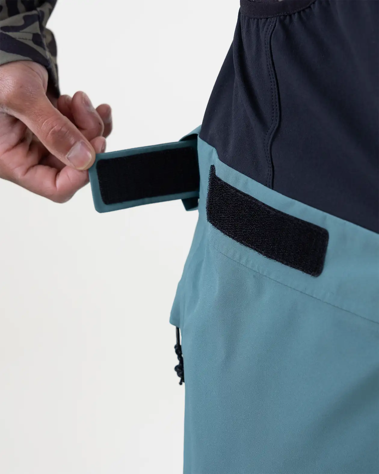 Men’s Shralpinist Stretch Recycled 3L Bib - Image 8
