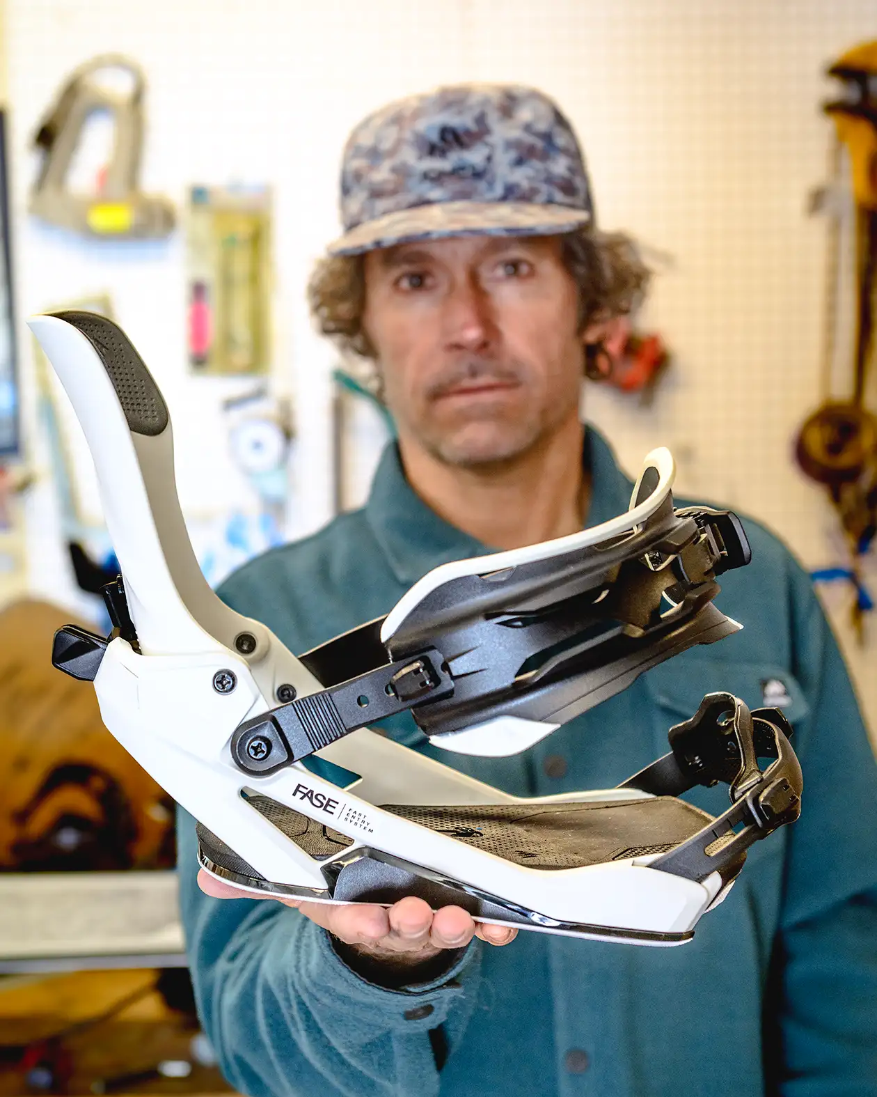 Mercury FASE® Snowboard Binding - Image 27