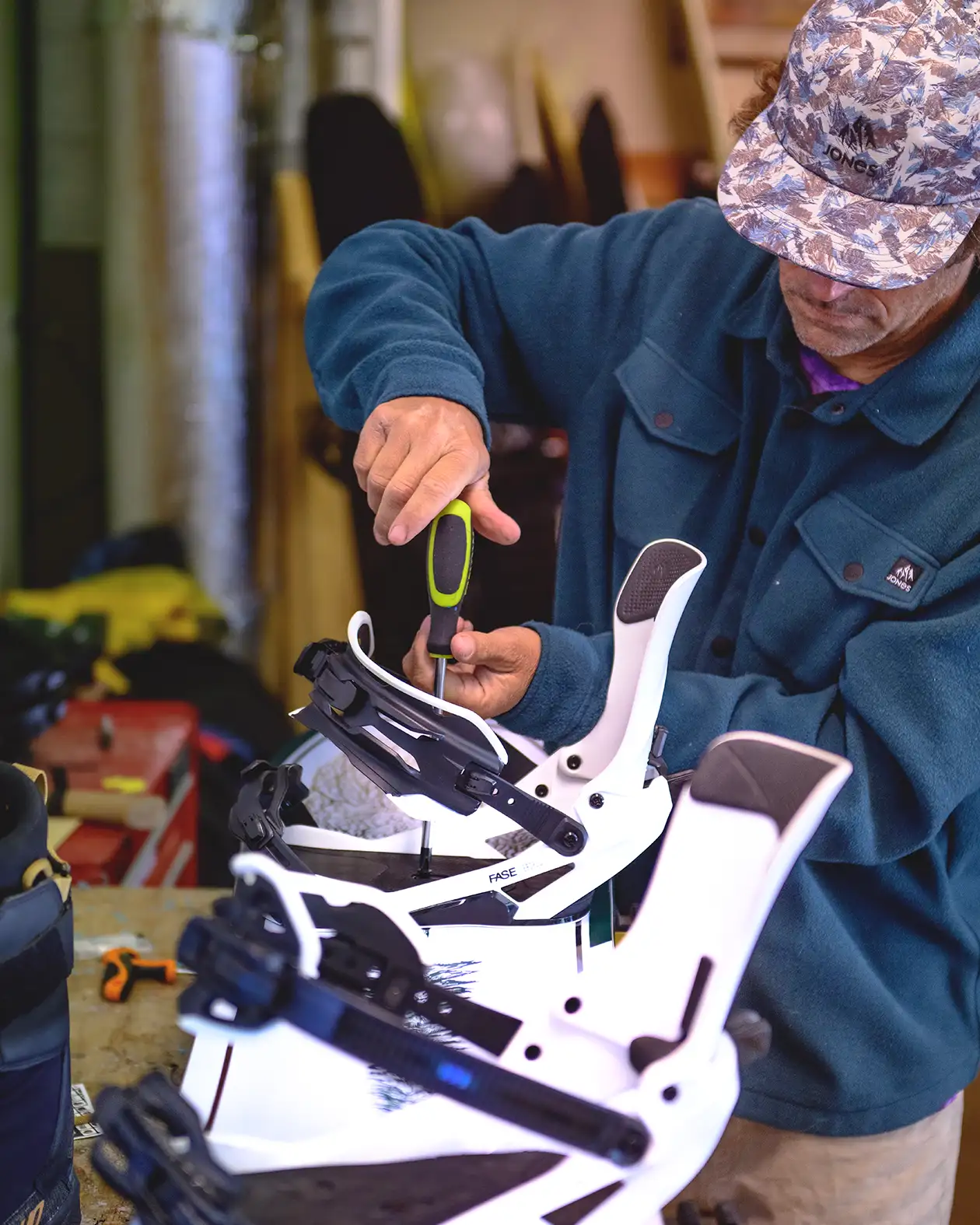 Mercury FASE® Snowboard Binding - Image 28