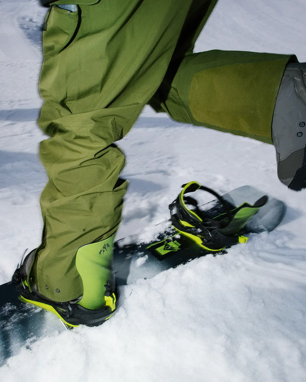 Mercury FASE® Snowboard Binding - Image 51