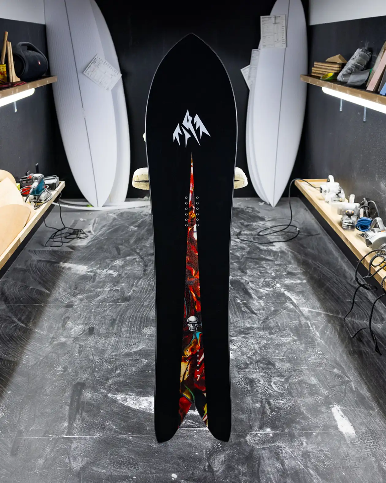 Storm Chaser Snowboard - Image 3